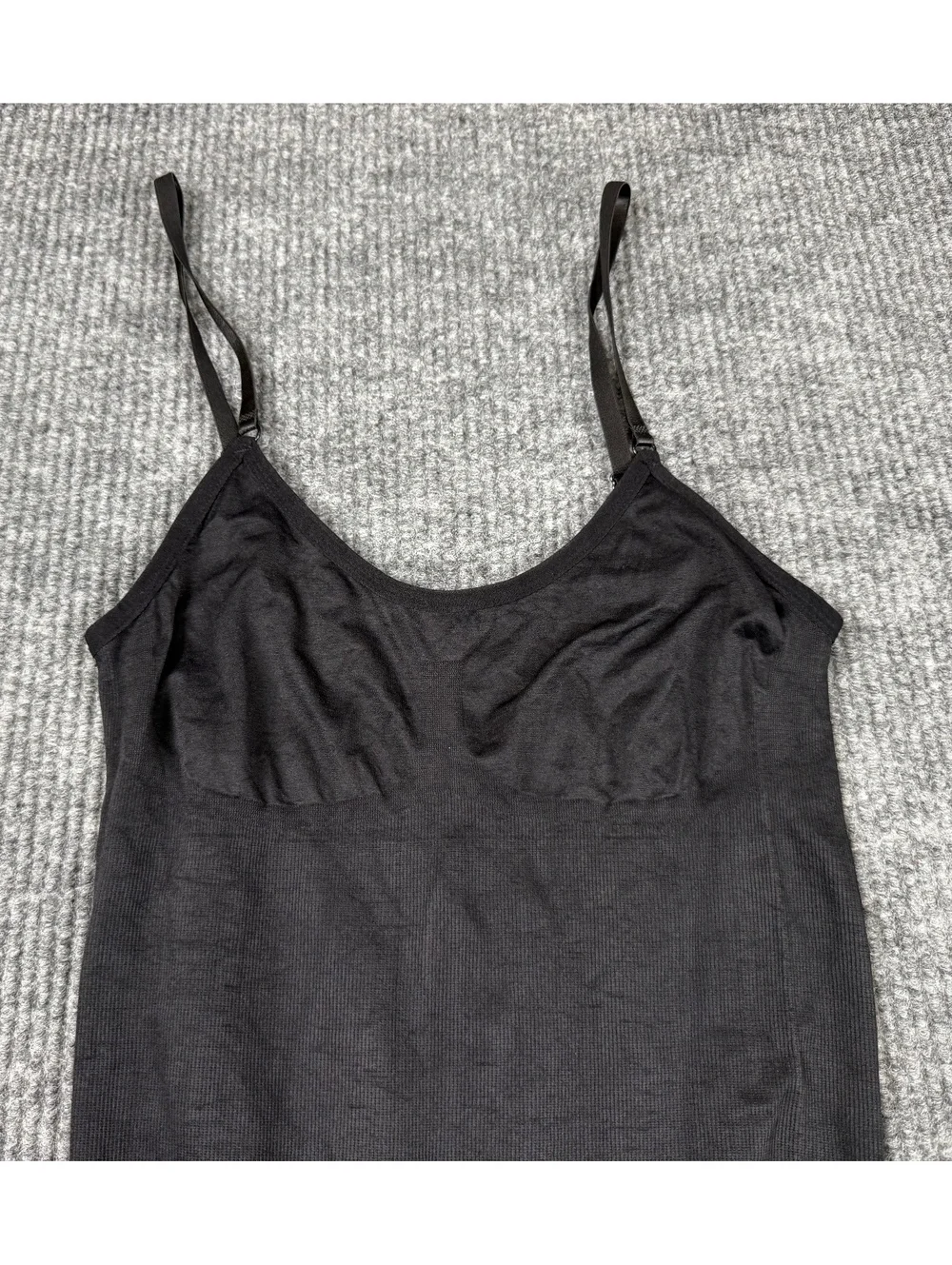 N/A black seamless